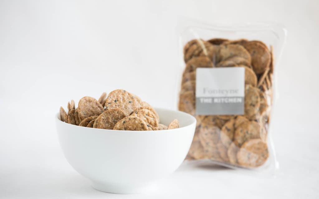 BLACK PEPPER CRACKERS (60 g)