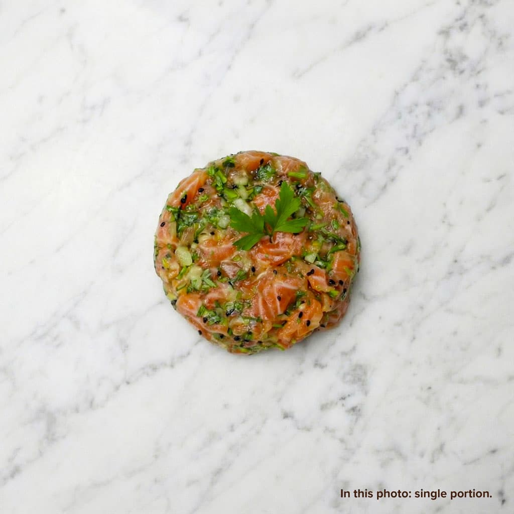 PLATEAU -- TARTARE DE SAUMON / SESAME / PIMENTS (8 pers.)