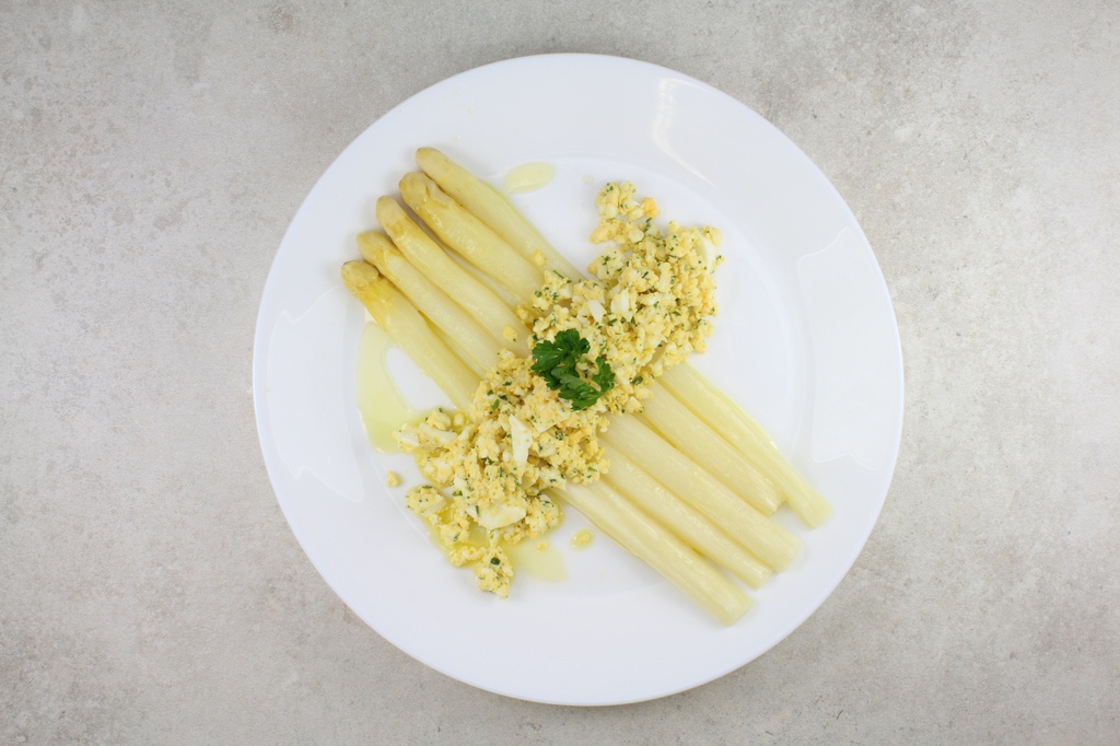 ASPERGES A LA FLAMANDE ENTREE