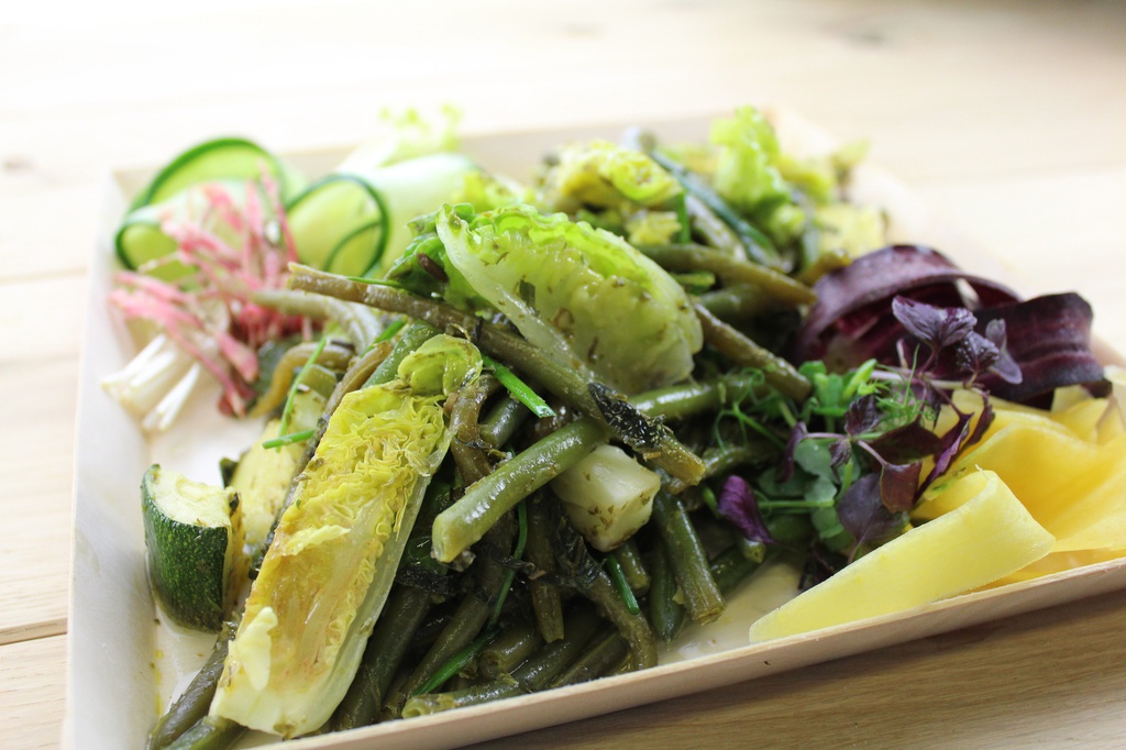 SALADE GO GREEN /HARICOTS VERTS/PETITS POIS/COURGETTES/SUCRINE